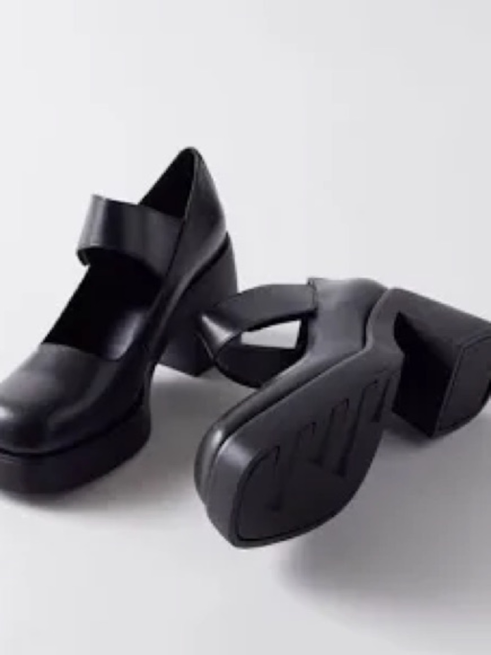 Vagabond Black Platform Mary Jane Pumps